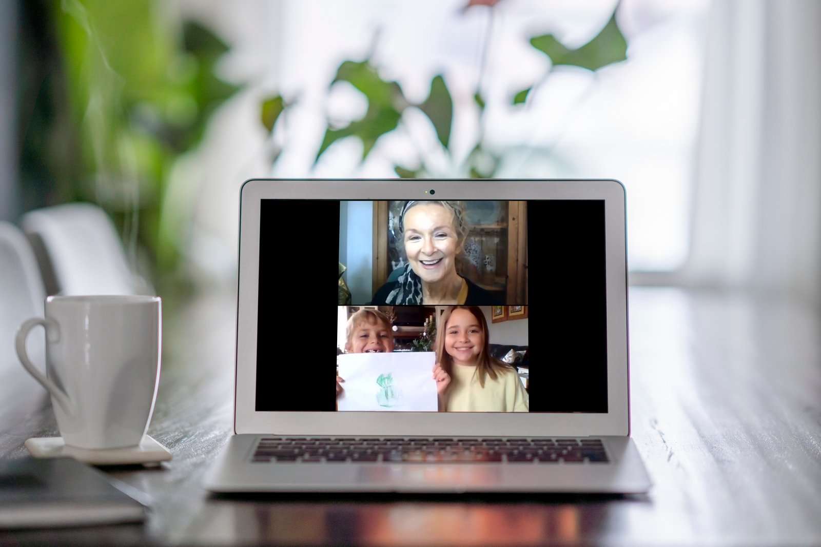Quality virtual visit with family